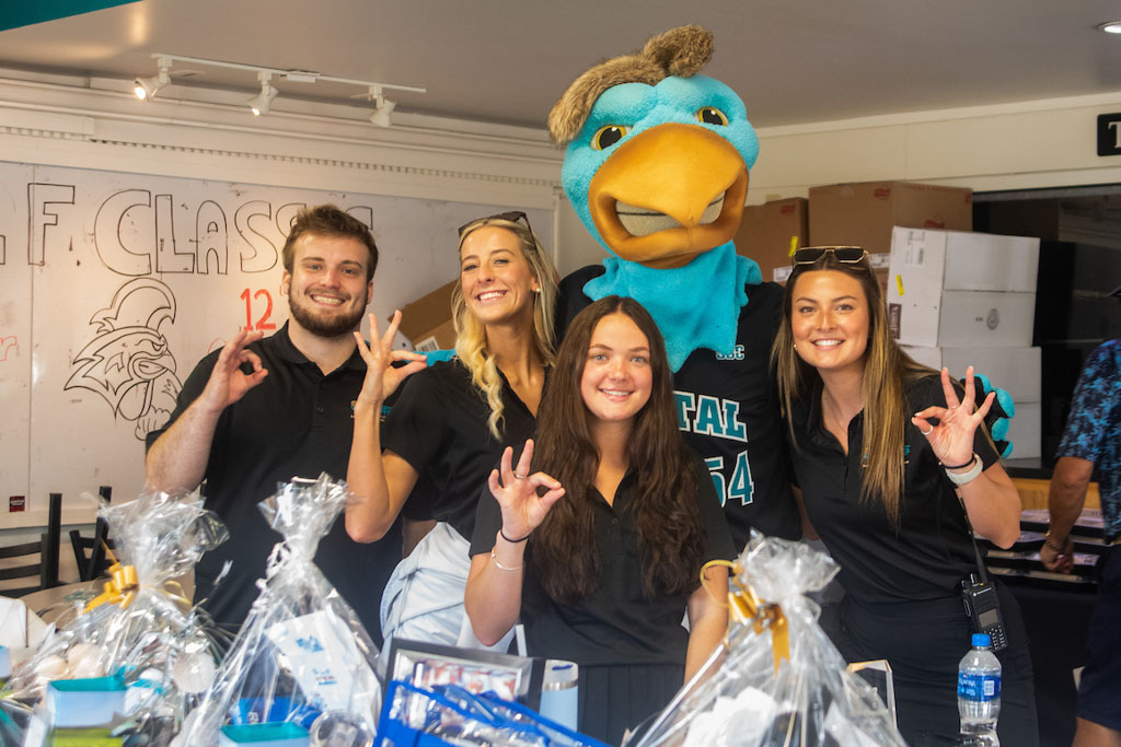 Group of CCU recreation and sport management students with Chauncey the Chanticleer